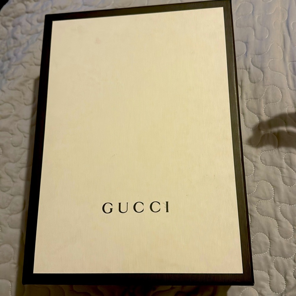 Original GUCCI BOX!